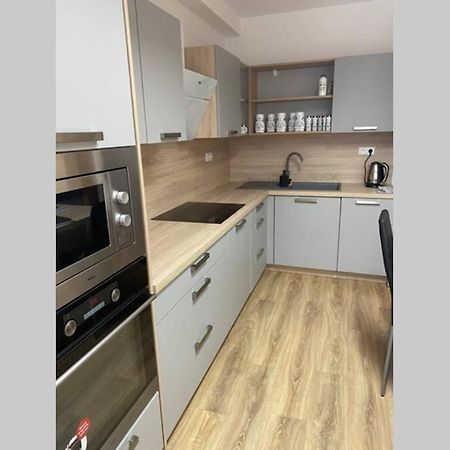 Apartman Solax, Ucnovska 8, Kosice Saca Exterior photo